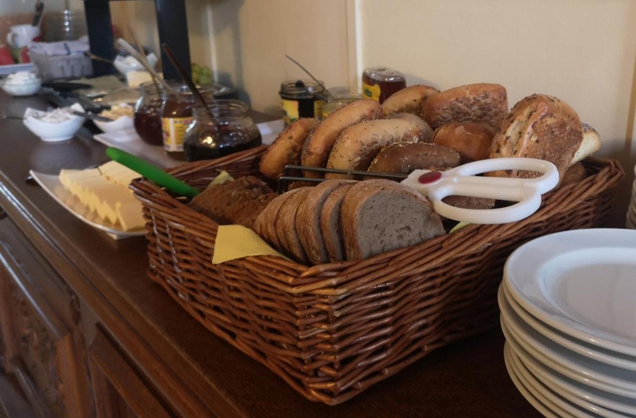 Pension & Ferienhof Gluess Lunzen エクステリア 写真